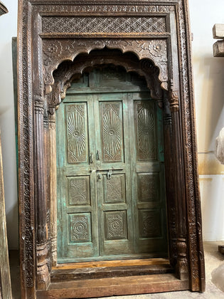  Vintage Farmhouse Doorways and Arches, Wall Mirrors