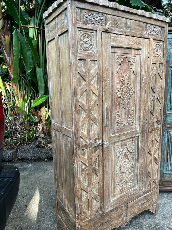 Vintage Single Door Liquor Armoire Whitewash Cabinet Rustic Furniture 69