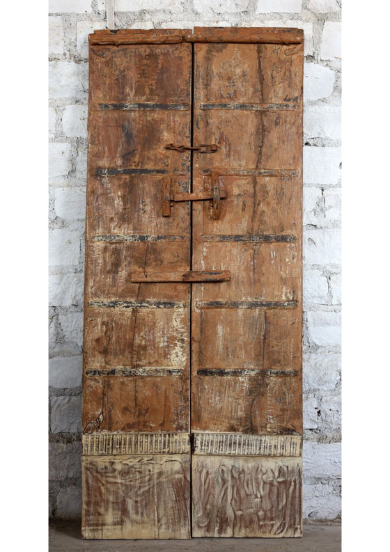 Rustic Brown Whitewash Antique Teak Wood Exterior Haveli Doors Heavy Old Doors 84